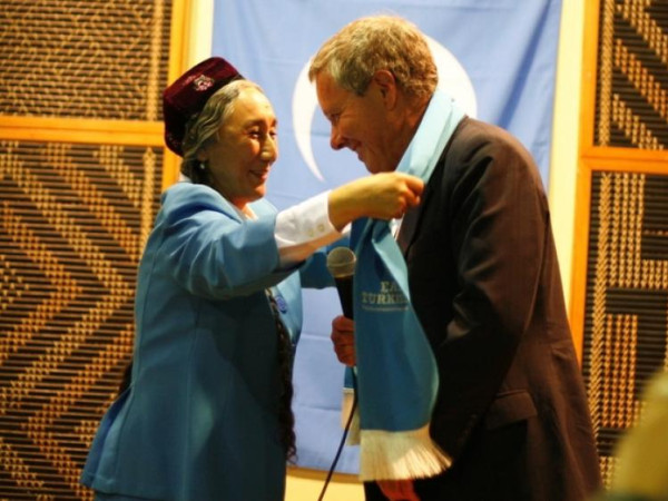 Rebiya Kadeer (Exiled Uyghur Leader) acknowledging Keith's support